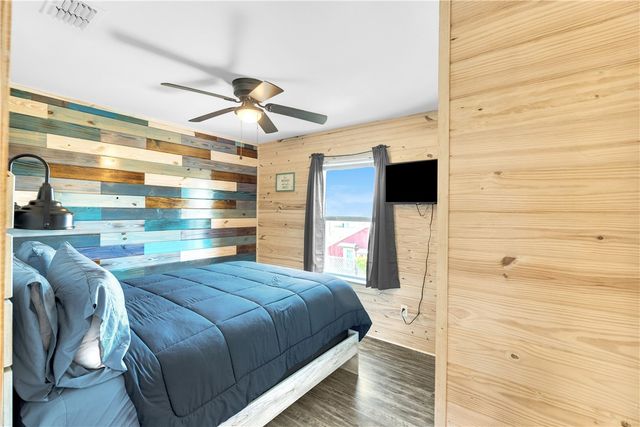 403 S 10th St 7A&B, Port Aransas, TX 78373