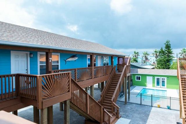 403 S 10th St 7A&B, Port Aransas, TX 78373