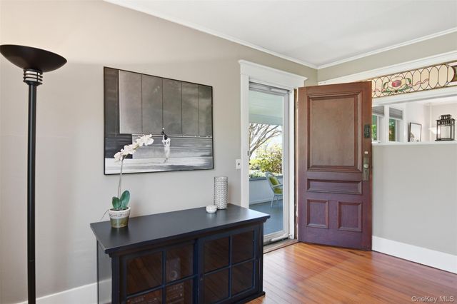 2 Brooklyn Avenue, Stony Brook, NY 11790