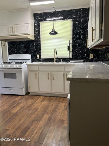 605 Choctaw Drive, Opelousas, LA 70570