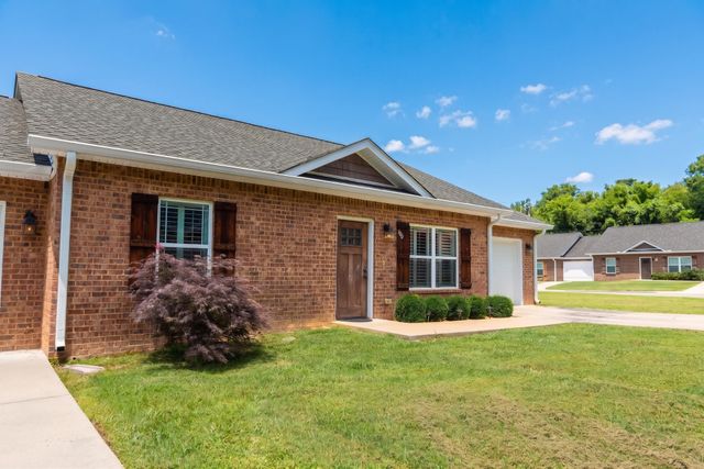 108 Dogwood Ct, Shelbyville, TN 37160