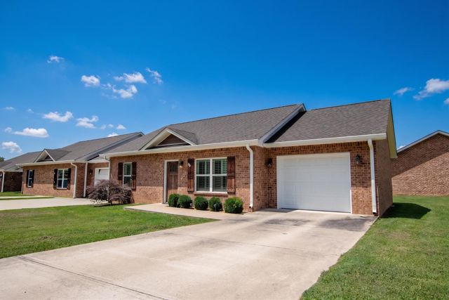 108 Dogwood Ct, Shelbyville, TN 37160