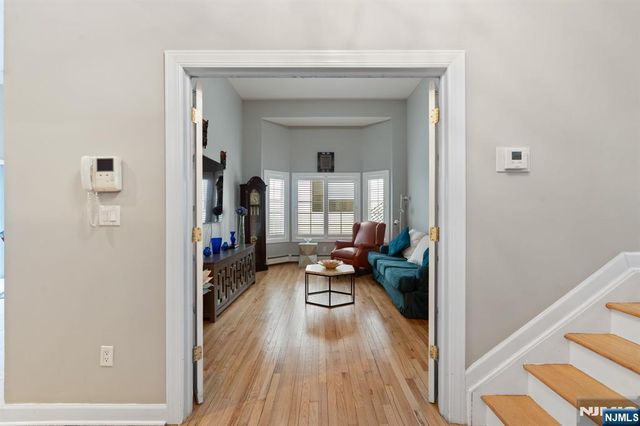 88B Myrtle Avenue, Edgewater, NJ 07020