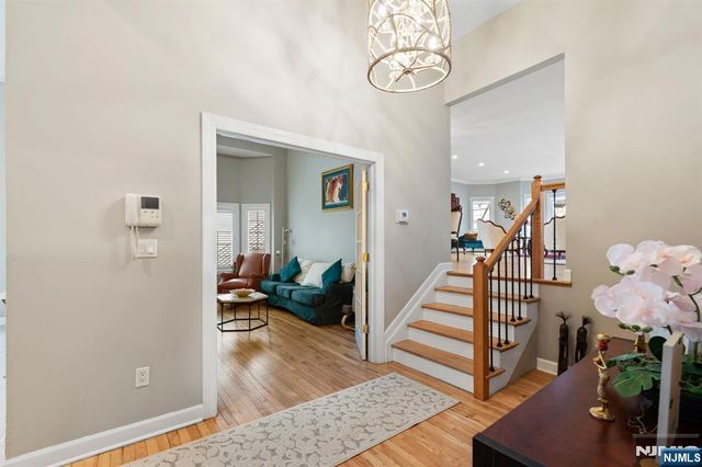 88B Myrtle Avenue, Edgewater, NJ 07020