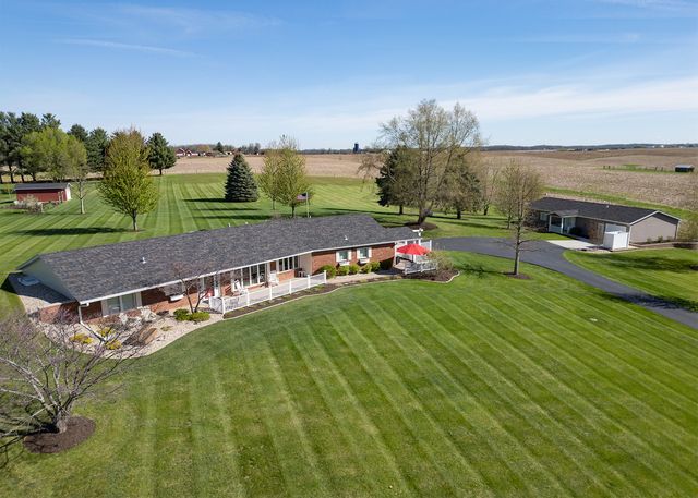 13148 N 2550th Avenue, Geneseo, IL 61254