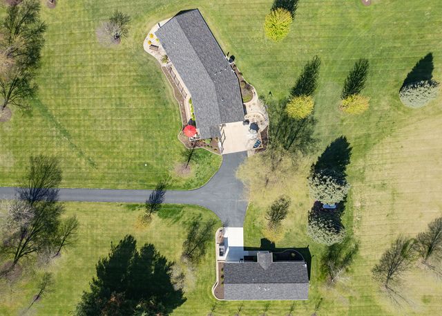 13148 N 2550th Avenue, Geneseo, IL 61254
