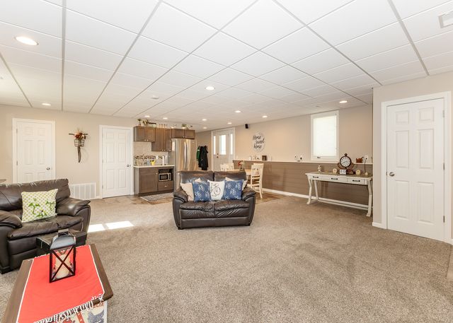 13148 N 2550th Avenue, Geneseo, IL 61254
