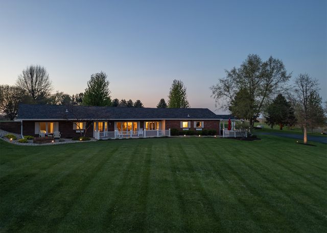 13148 N 2550th Avenue, Geneseo, IL 61254