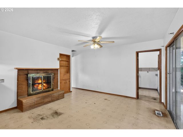 4545 Se FRANKLIN St, Portland, OR 97206