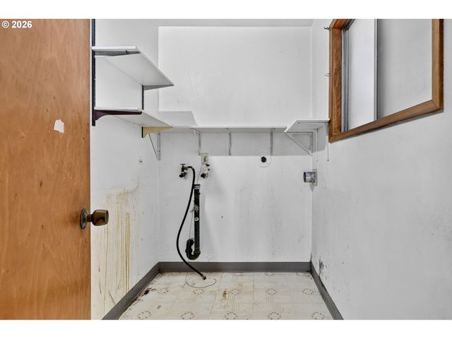 4545 Se FRANKLIN St, Portland, OR 97206