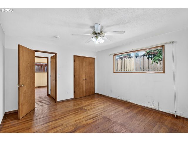 4545 Se FRANKLIN St, Portland, OR 97206