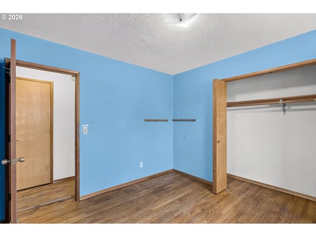 4545 Se FRANKLIN St, Portland, OR 97206