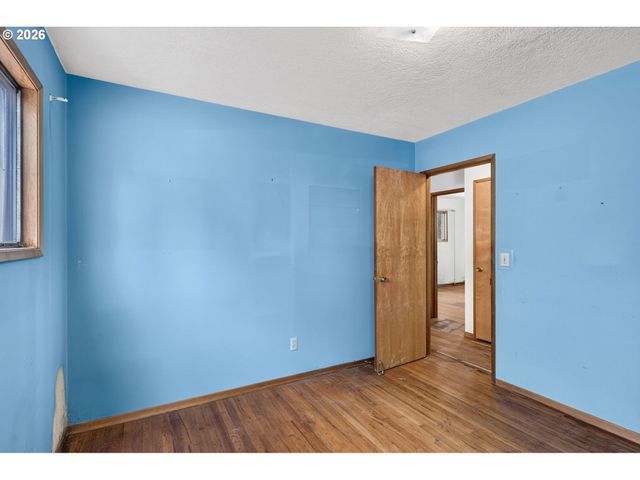 4545 Se FRANKLIN St, Portland, OR 97206