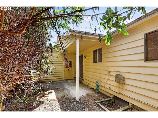 4545 Se FRANKLIN St, Portland, OR 97206