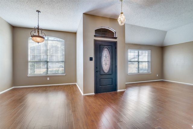 5501 Somerset Drive, Rowlett, TX 75089