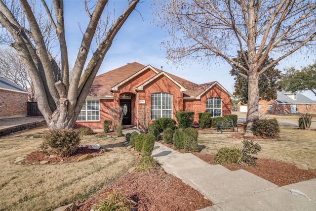 5501 Somerset Drive, Rowlett, TX 75089