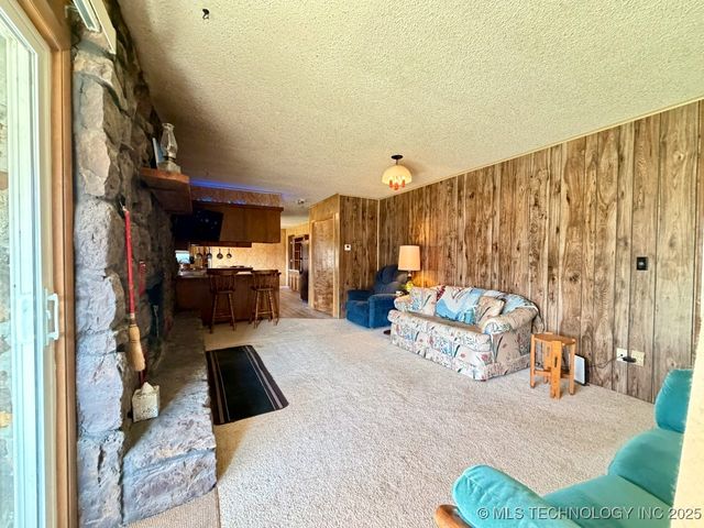 18411 S Lake Region Road, Hulbert, OK 74441