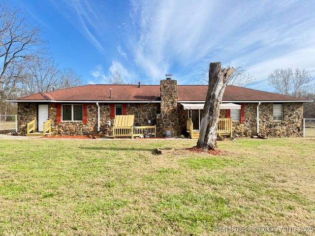 18411 S Lake Region Road, Hulbert, OK 74441
