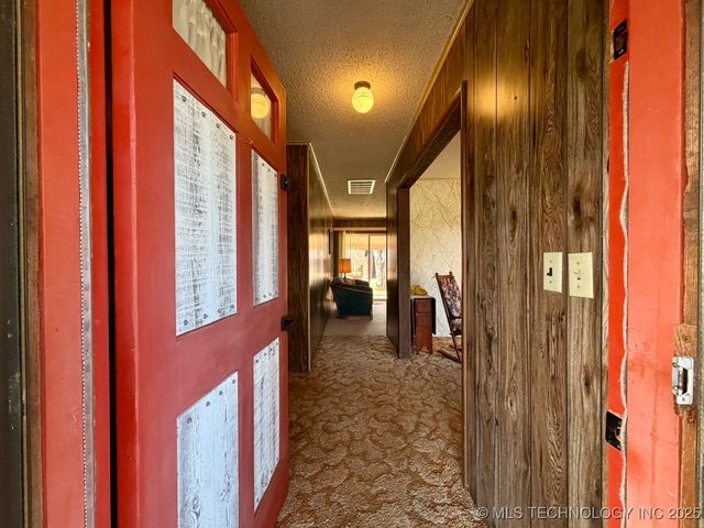 18411 S Lake Region Road, Hulbert, OK 74441