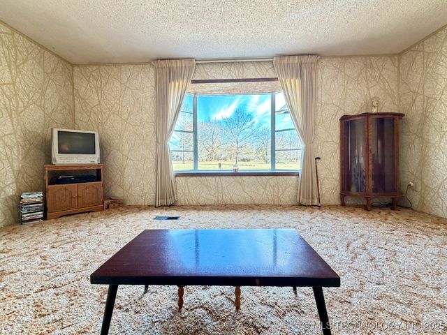 18411 S Lake Region Road, Hulbert, OK 74441