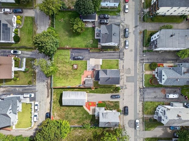37 Taber Ave, Brockton, MA 02302