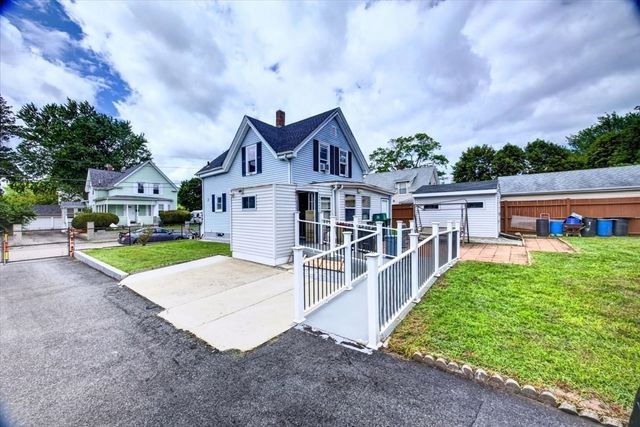 37 Taber Ave, Brockton, MA 02302