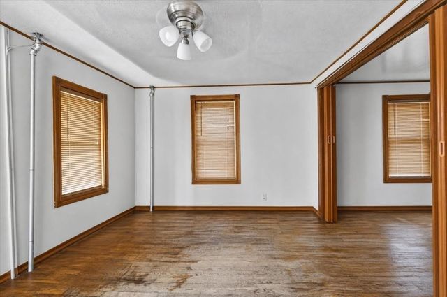 37 Taber Ave, Brockton, MA 02302