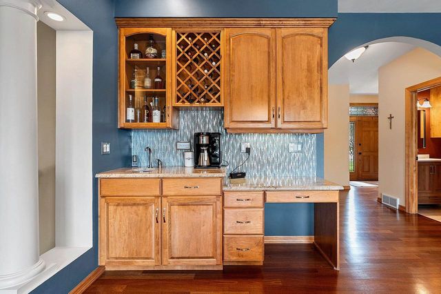 2770 PRAIRIE GARDEN TRAIL, Green Bay, WI 54313