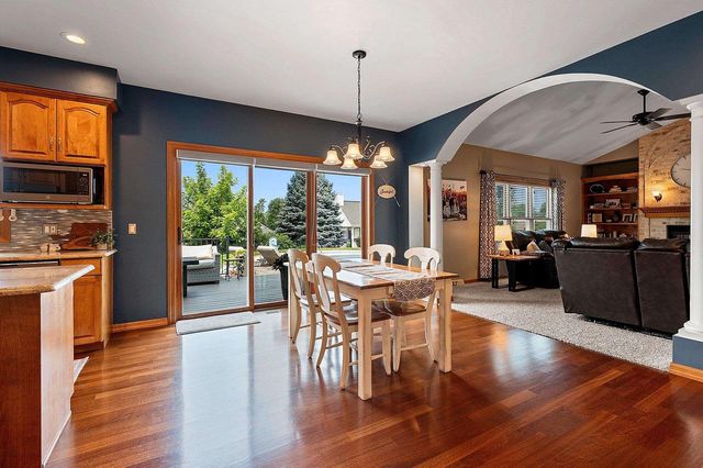 2770 PRAIRIE GARDEN TRAIL, Green Bay, WI 54313