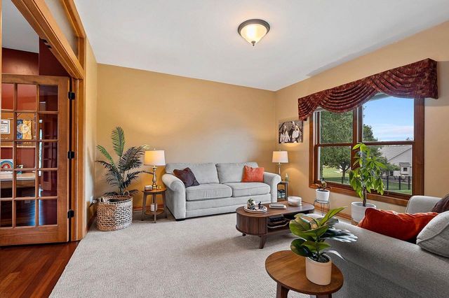 2770 PRAIRIE GARDEN TRAIL, Green Bay, WI 54313