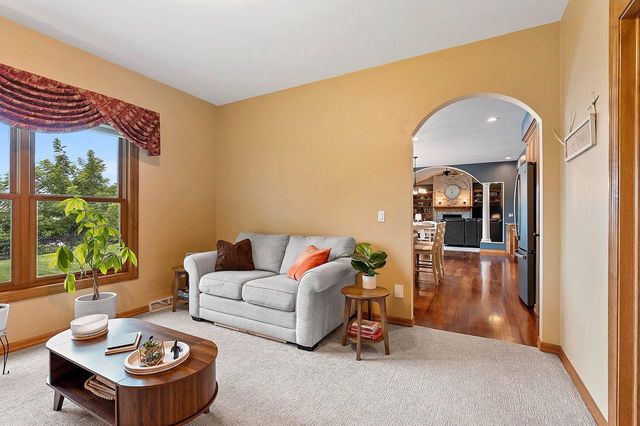 2770 PRAIRIE GARDEN TRAIL, Green Bay, WI 54313