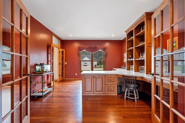 2770 PRAIRIE GARDEN TRAIL, Green Bay, WI 54313