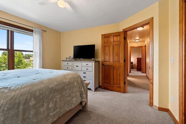 2770 PRAIRIE GARDEN TRAIL, Green Bay, WI 54313