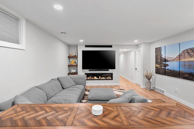 2770 PRAIRIE GARDEN TRAIL, Green Bay, WI 54313