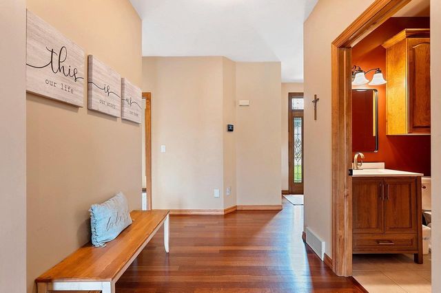 2770 PRAIRIE GARDEN TRAIL, Green Bay, WI 54313