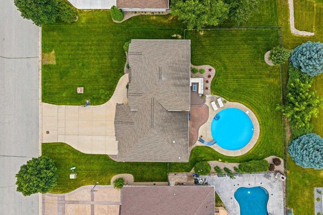 2770 PRAIRIE GARDEN TRAIL, Green Bay, WI 54313