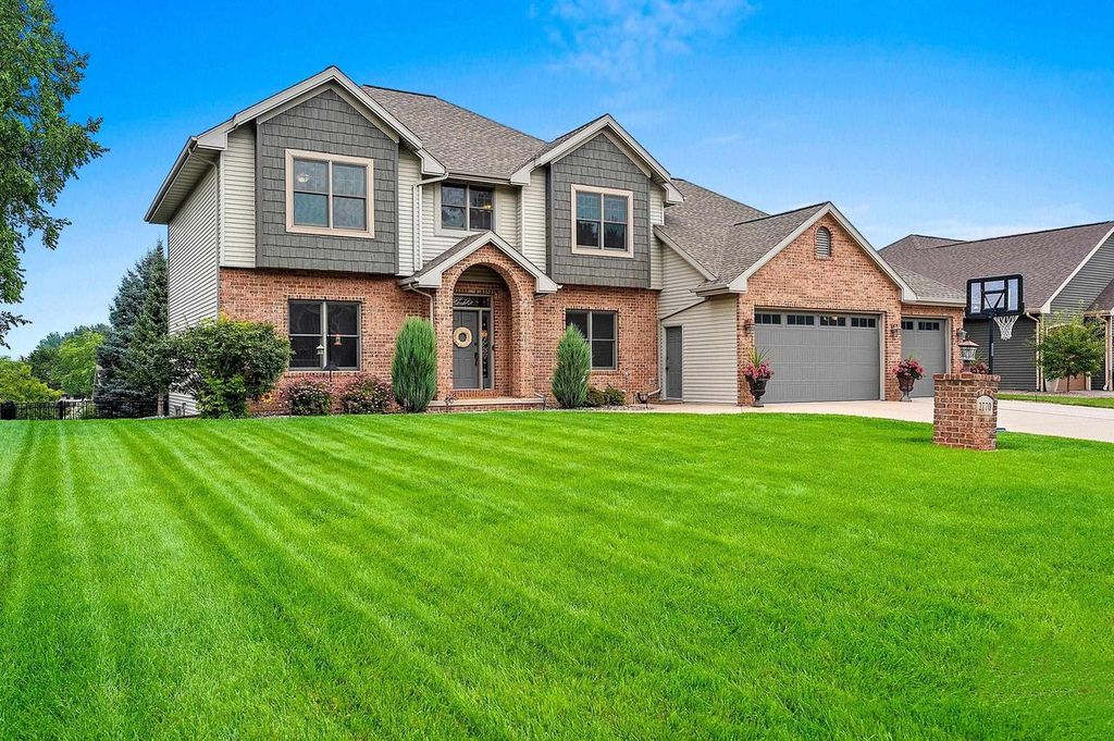 2770 PRAIRIE GARDEN TRAIL, Green Bay, WI 54313