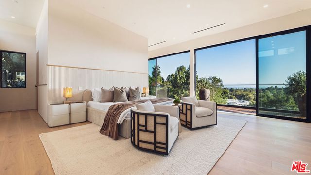 12026 Benmore Terrace, Los Angeles, CA 90049