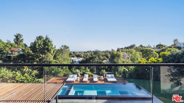 12026 Benmore Terrace, Los Angeles, CA 90049