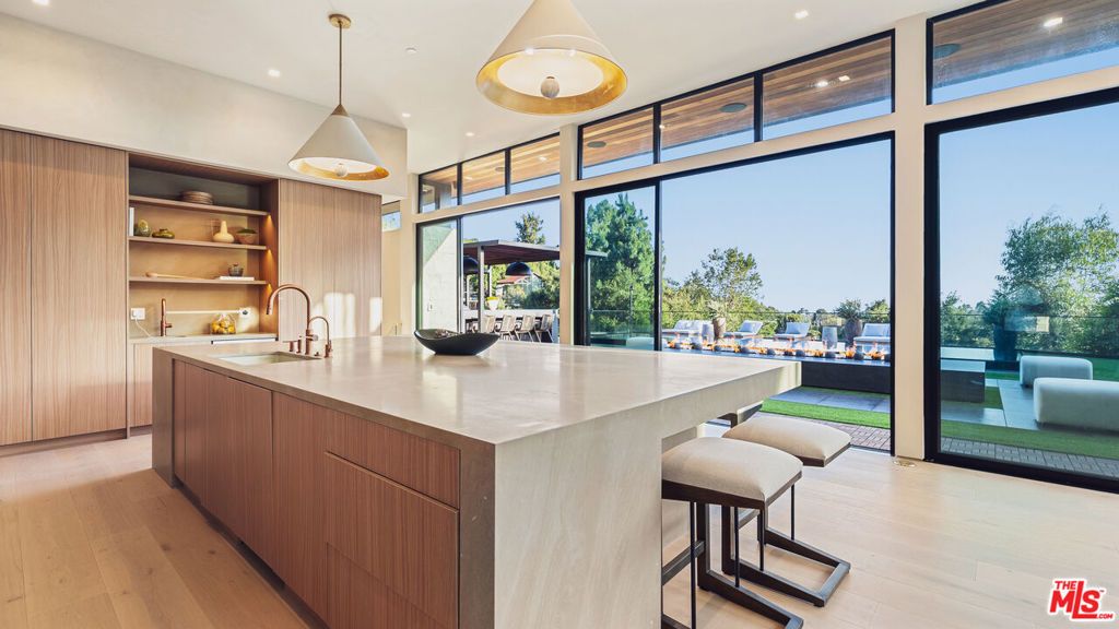 Image 13 of property listing at 12026 Benmore Terrace, Los Angeles, CA 90049