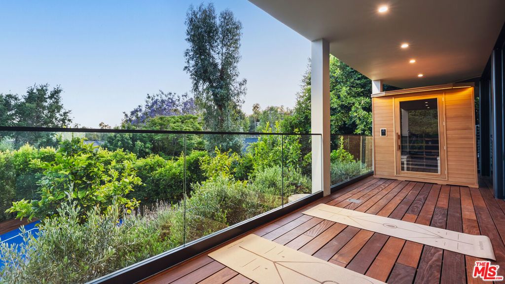 Image 28 of property listing at 12026 Benmore Terrace, Los Angeles, CA 90049