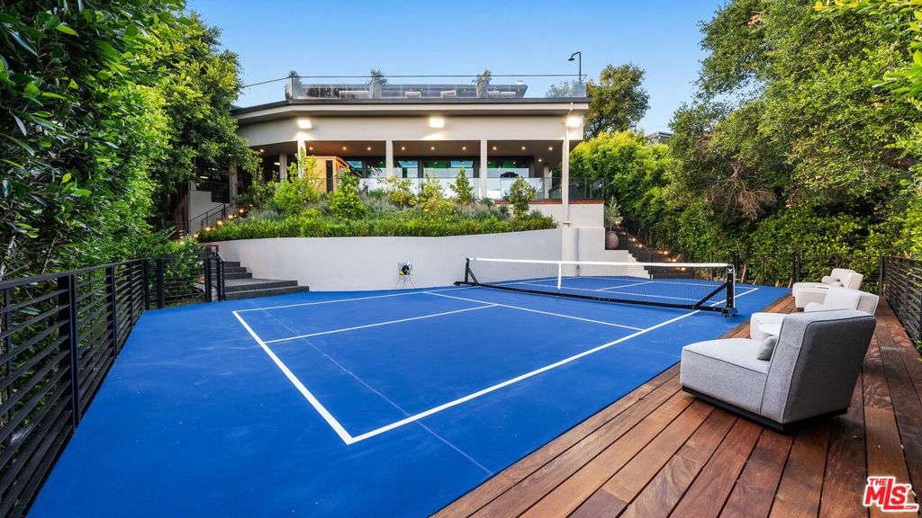 Image 41 of property listing at 12026 Benmore Terrace, Los Angeles, CA 90049