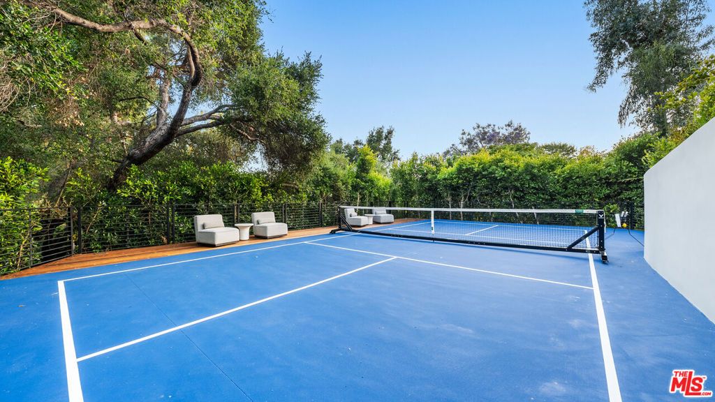 Image 42 of property listing at 12026 Benmore Terrace, Los Angeles, CA 90049