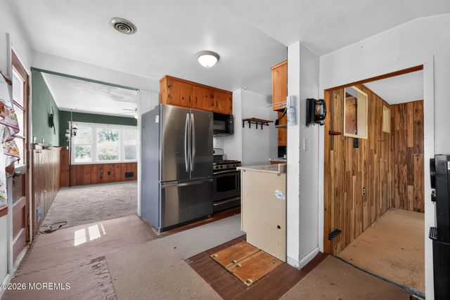 33 Stagecoach Road, Southampton, NJ 08088