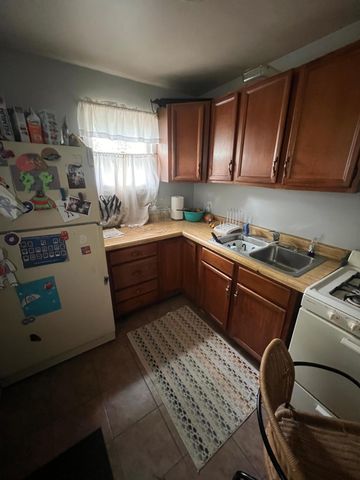 3300 41st Avenue S, Minneapolis, MN 55406