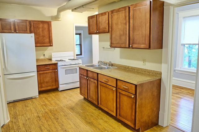 3300 41st Avenue S, Minneapolis, MN 55406