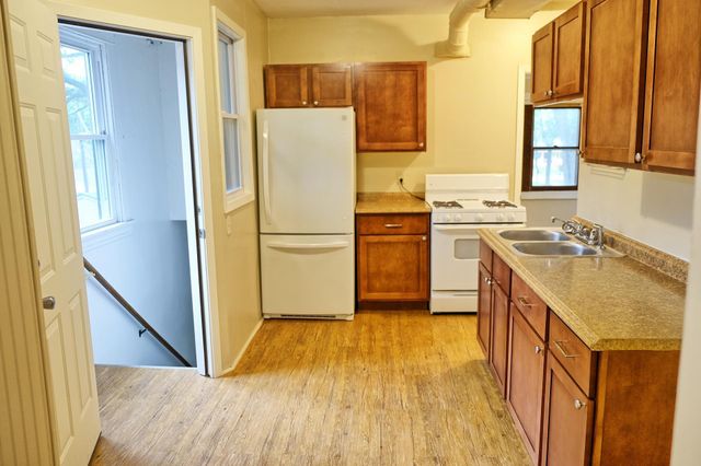 3300 41st Avenue S, Minneapolis, MN 55406