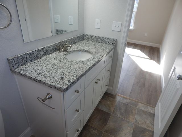 201 Kelsey Street, Etowah, TN 37331