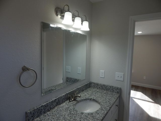 201 Kelsey Street, Etowah, TN 37331