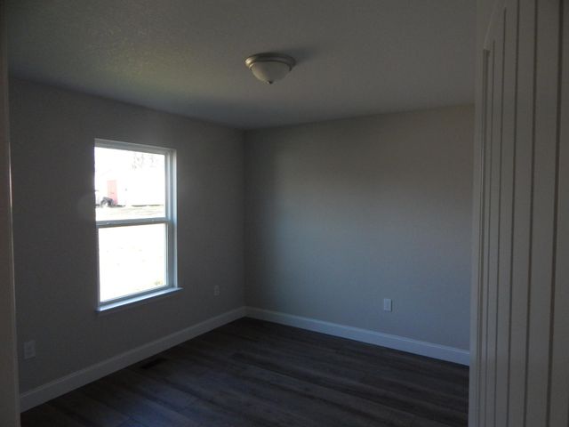 201 Kelsey Street, Etowah, TN 37331